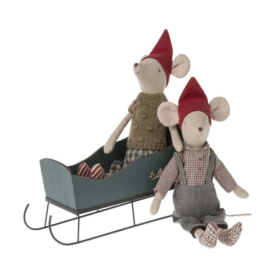 2022 Maileg Mouse Medium Green Sleigh