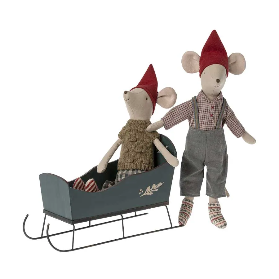 2022 Maileg Mouse Medium Green Sleigh