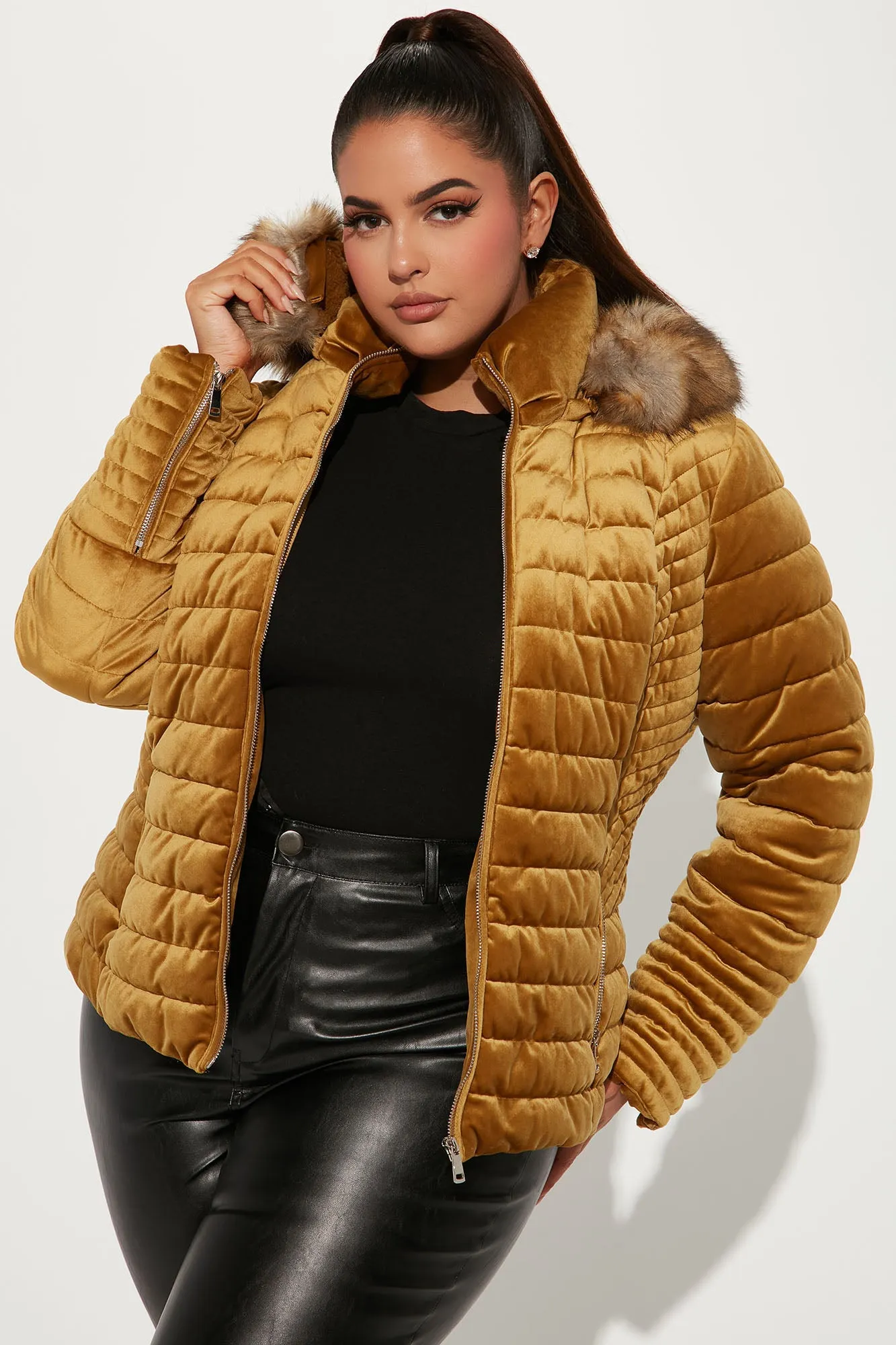 Always Ready Velvet Puffer Jacket - Gold