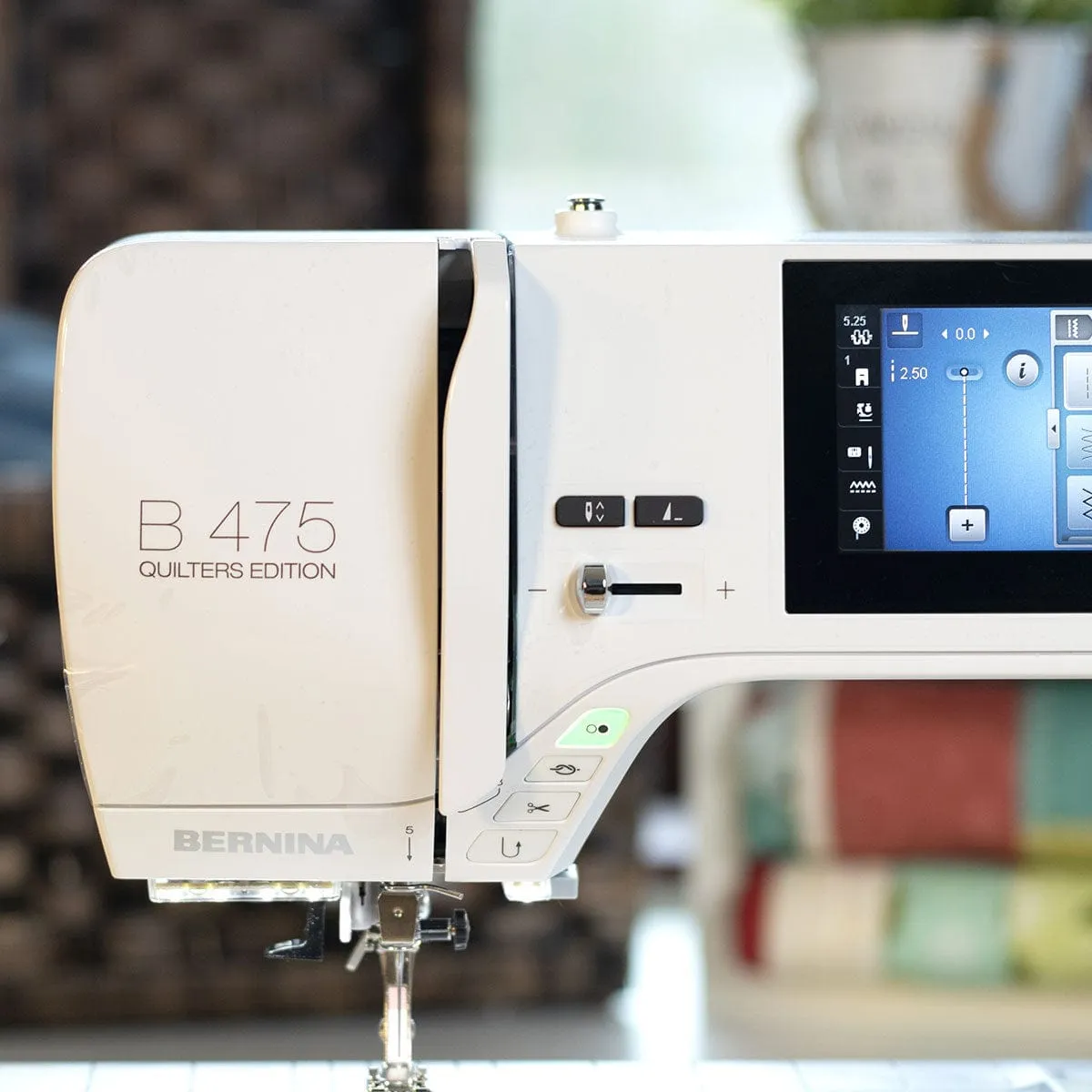 Bernina 475 QE Sewing Machine