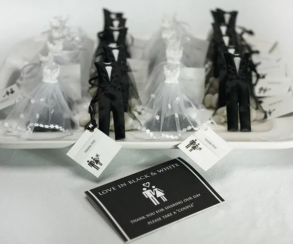 Bride's White Wedding Dress Wedding Favor Bags (Packs of 12)