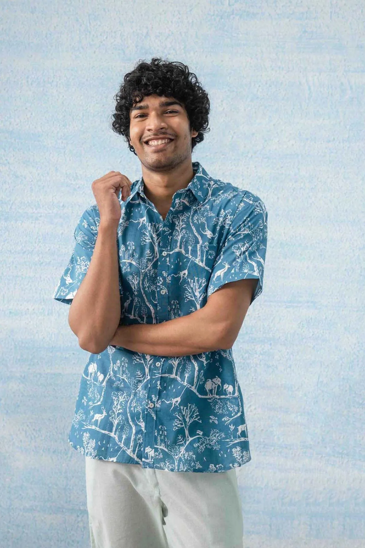 Creatures Of Canopy Printed Shirt (Teal Dream)