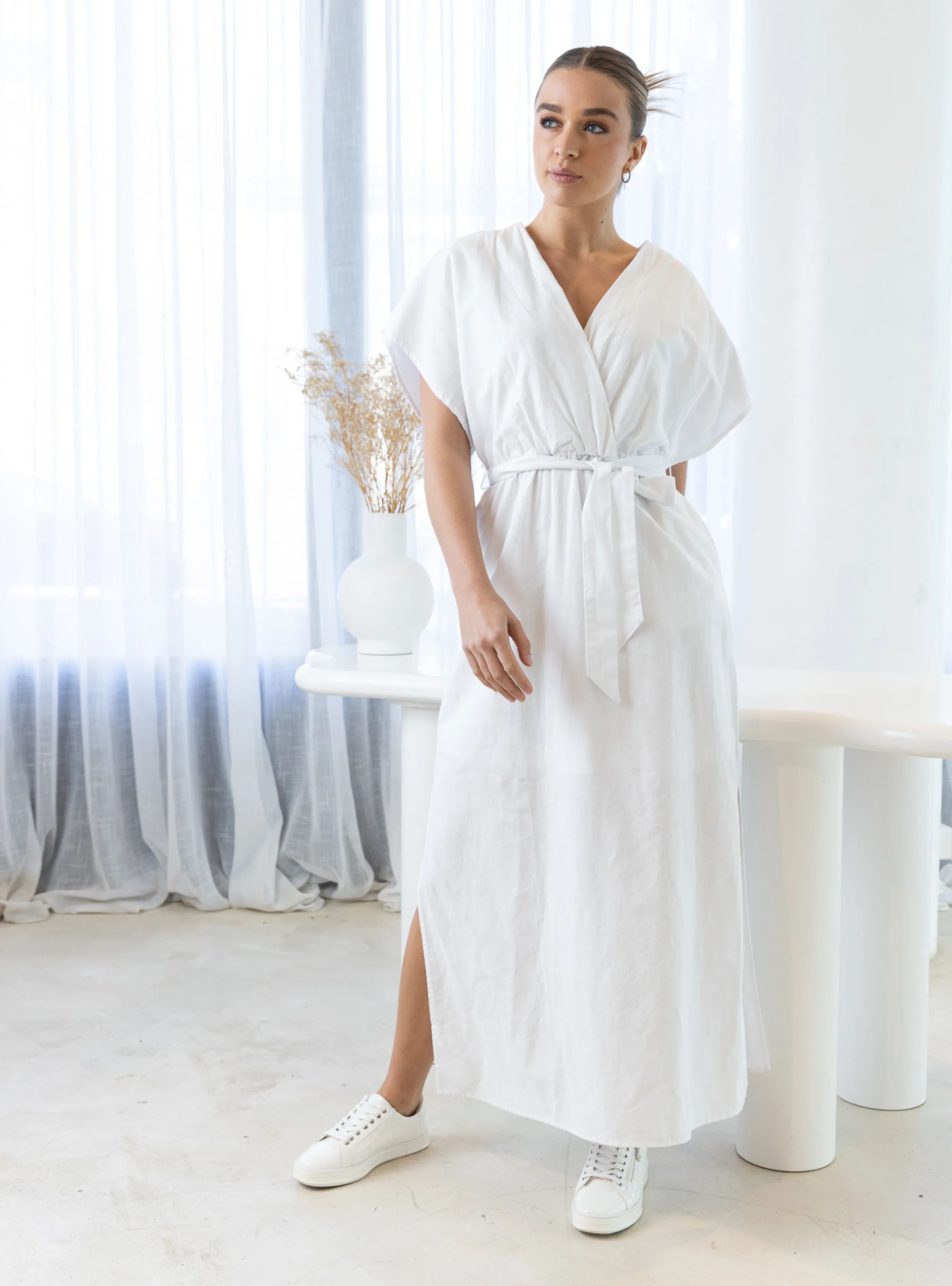 HERITAGE LINEN MAXI DRESS - White