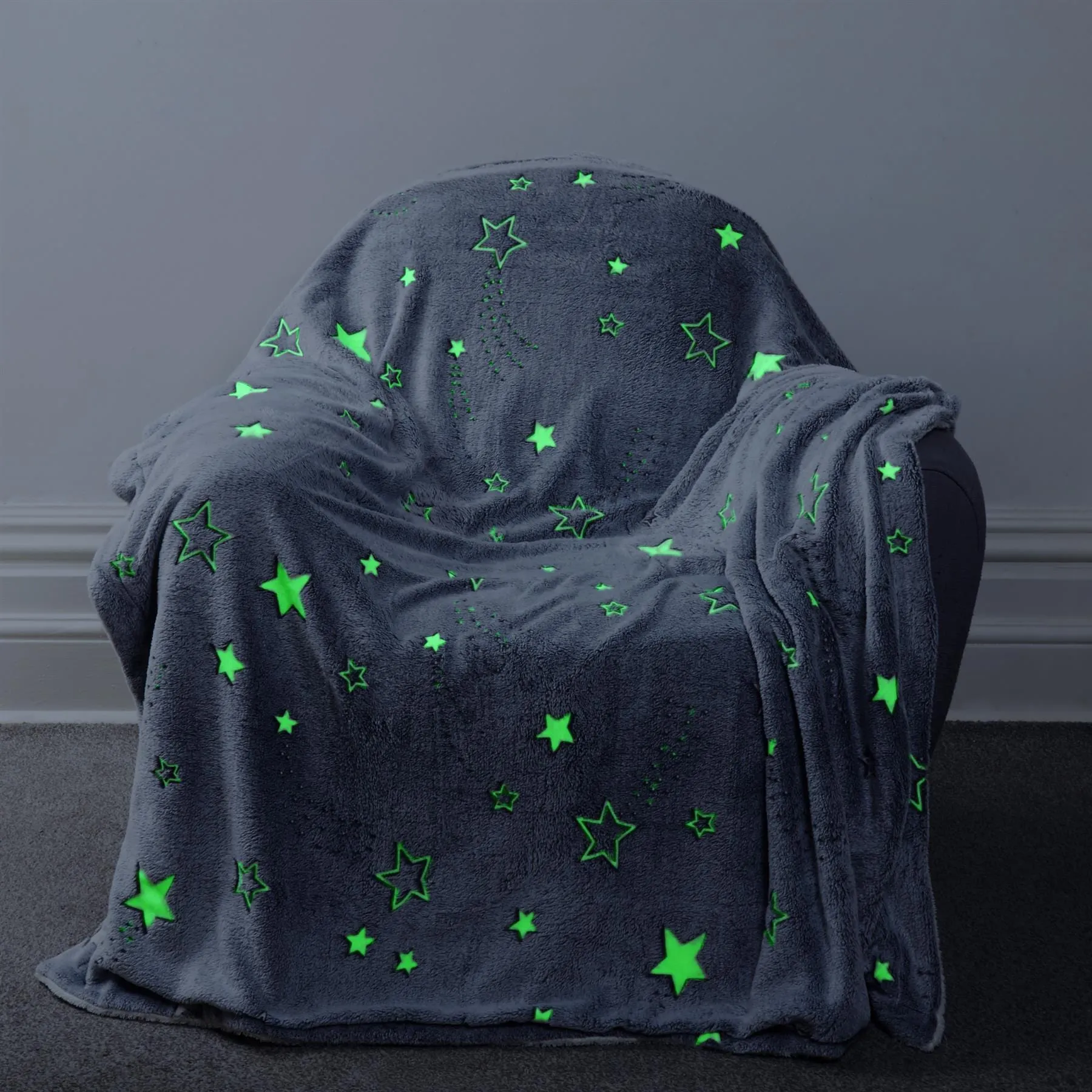 Magical Stars Glow In The Dark Teddy Fleece Kids Duvet Set Ultra Soft Bedding with Pillowcases and Bed Throw by OLIVIA ROCCO