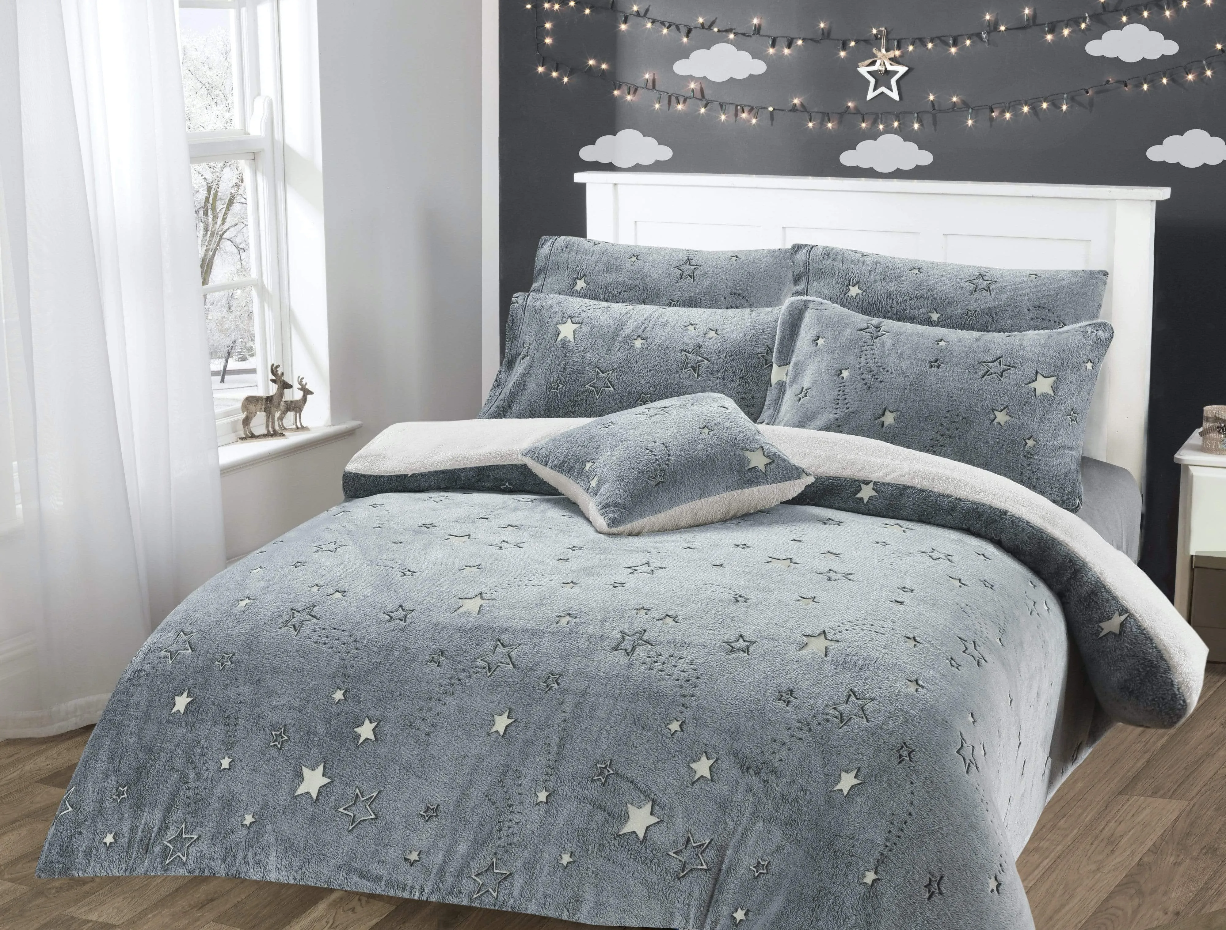 Magical Stars Glow In The Dark Teddy Fleece Kids Duvet Set Ultra Soft Bedding with Pillowcases and Bed Throw by OLIVIA ROCCO