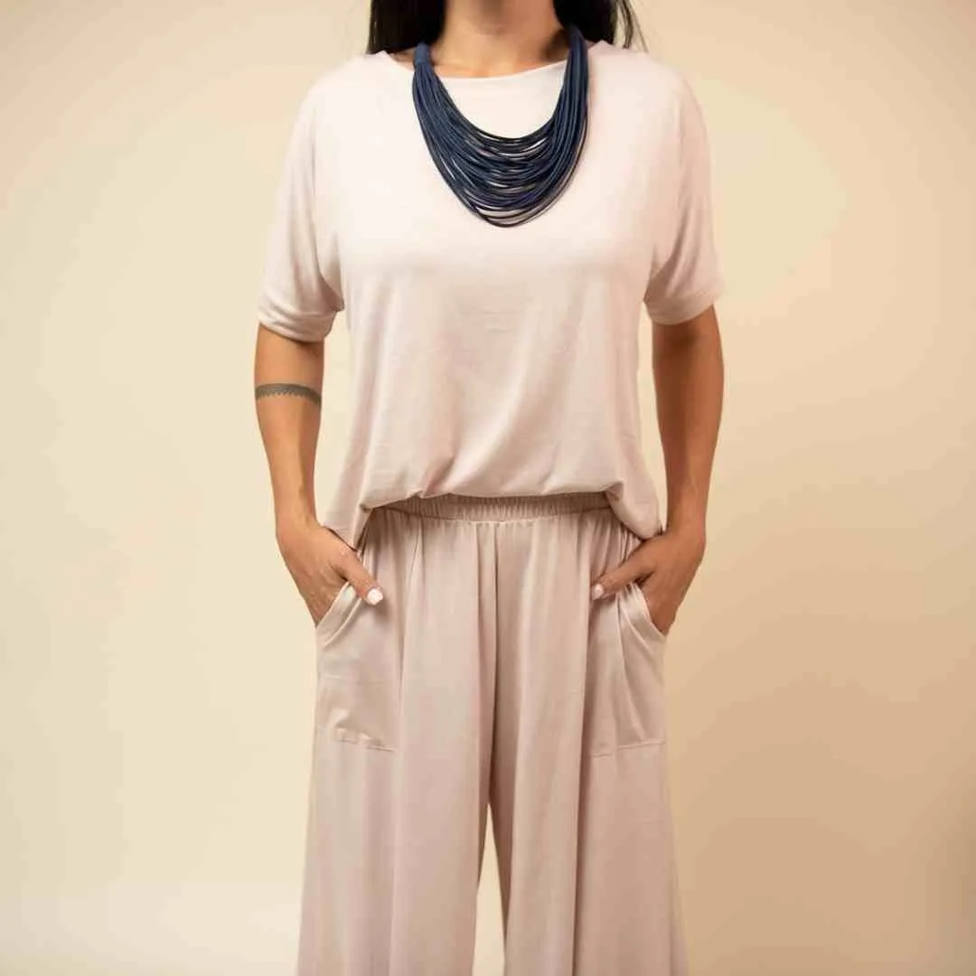 Veroca - Blouse and Trousers (Two-Piece Set)